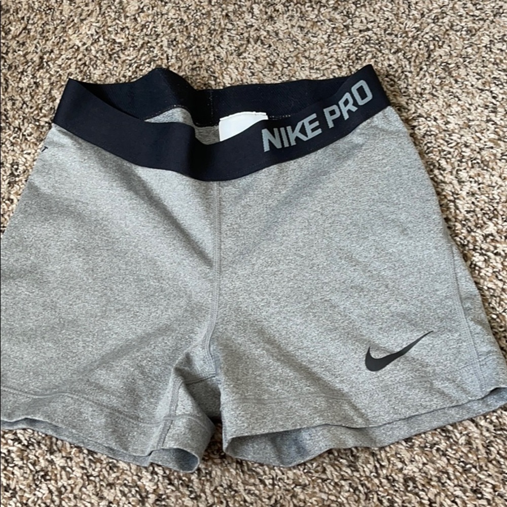 Nike pros